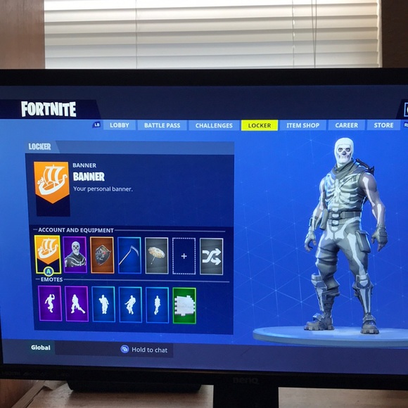 Other Fortnite Account Skull Trooper Reaper Pickaxe Poshmark - m 5b4bda8e9264afba04d46475